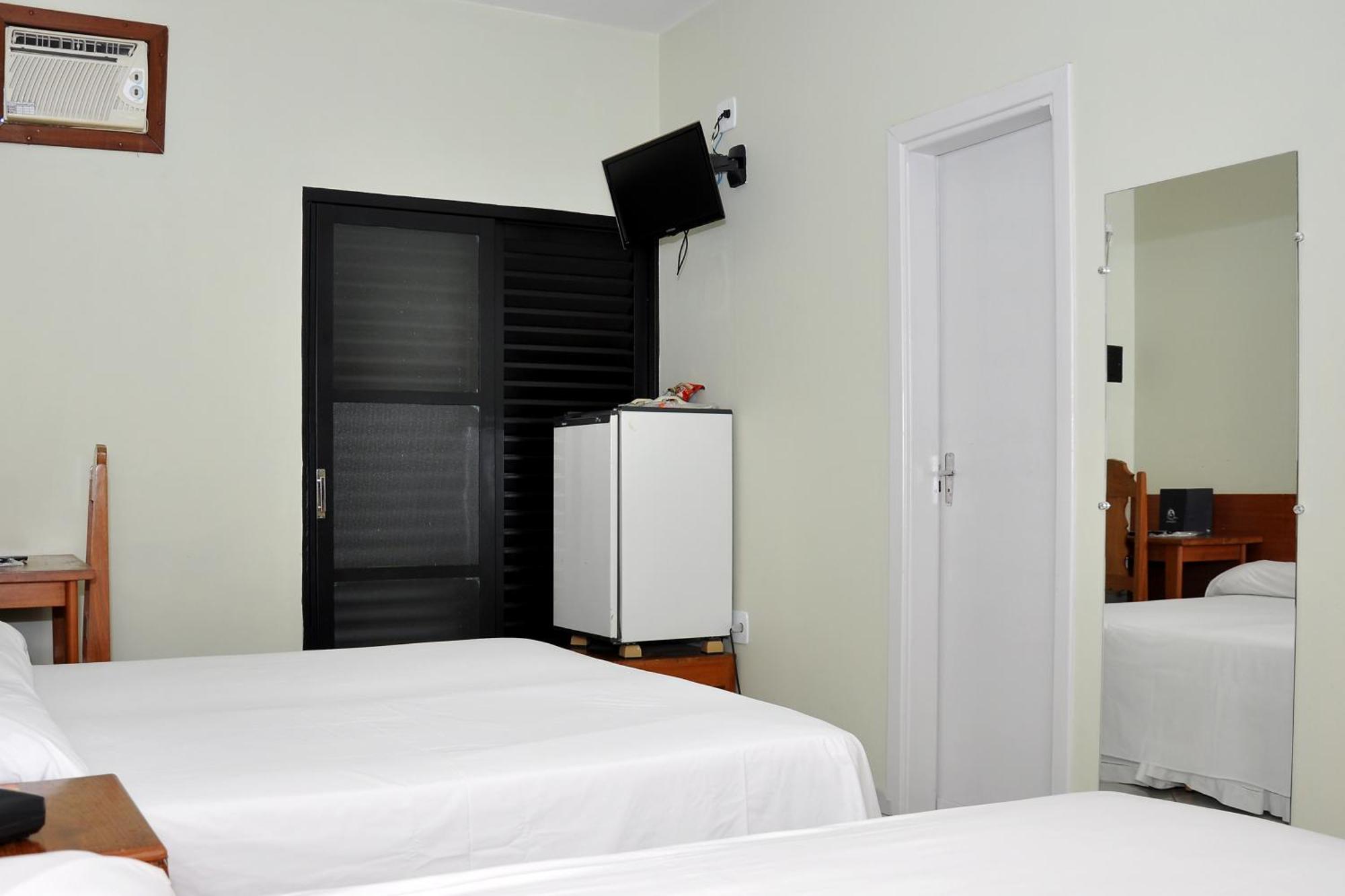 Hotel Carolina Plaza Uberaba Camera foto